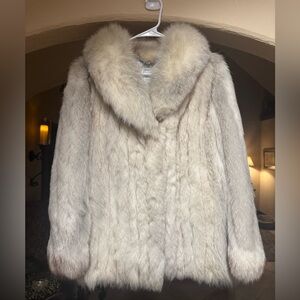 Saga Furs | Jackets & Coats | Large Saga Fox Coat | Poshmark